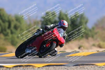 media/Nov-06-2022-SoCal Trackdays (Sun) [[208d2ccc26]]/Turn 7 Set 2 (1050am)/